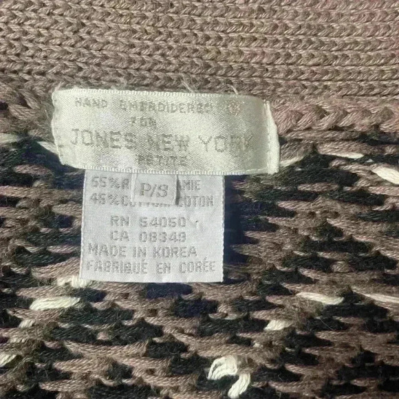 Beige Chevron Button Down Ramie & Cotton Cardigan - Picture 5 of 10